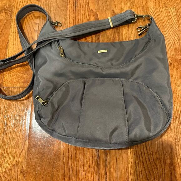 Travelon Gray Crossbody Bag Hobo antitheft travel purse - Picture 1 of 8